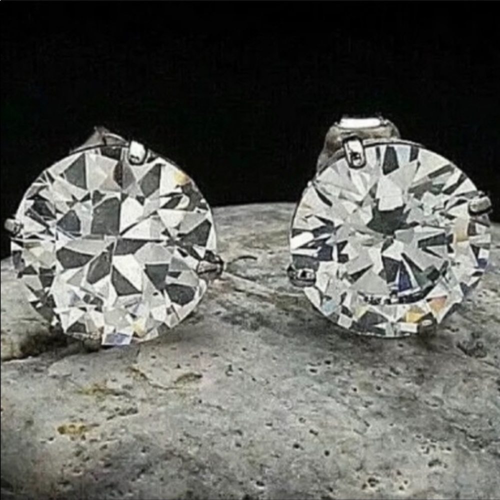 7mm 1.25 ct Round Brilliant Cut Stud Earrings - Picture 10 of 14
